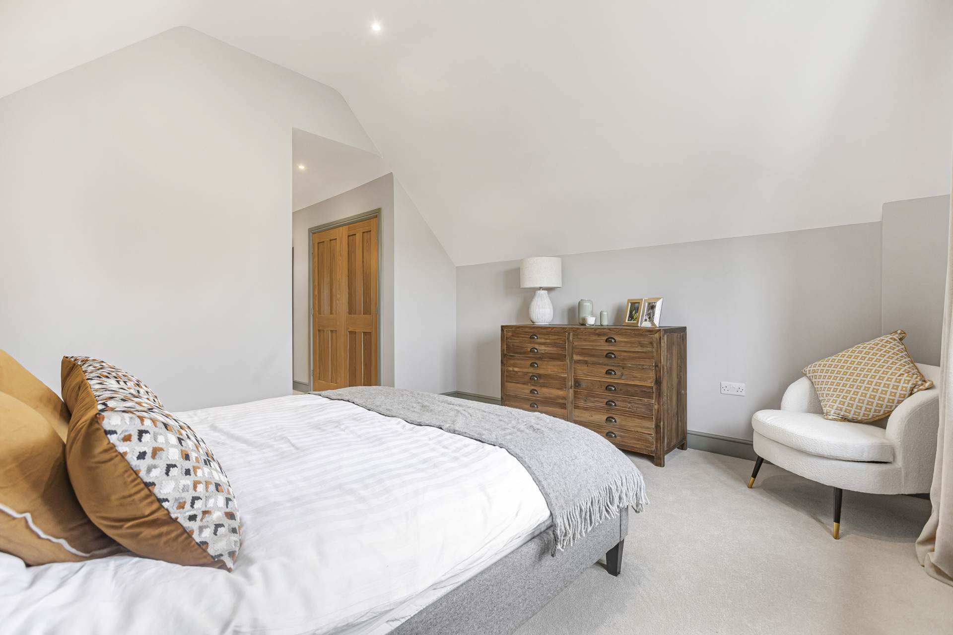 Ibstone Road, High Wycombe, Image 21