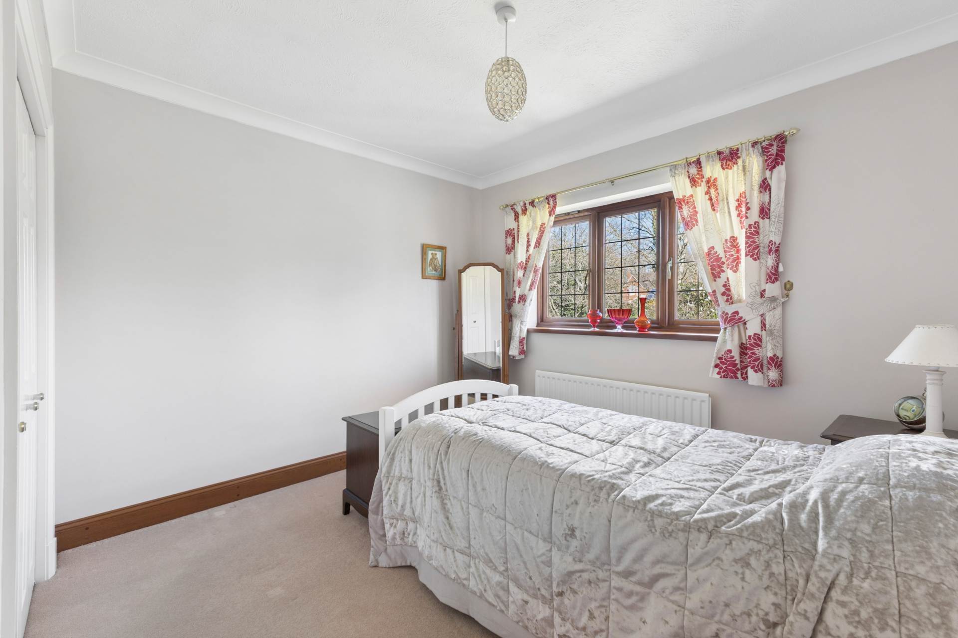 Chiltern Road, Rotherfield Peppard, Image 13