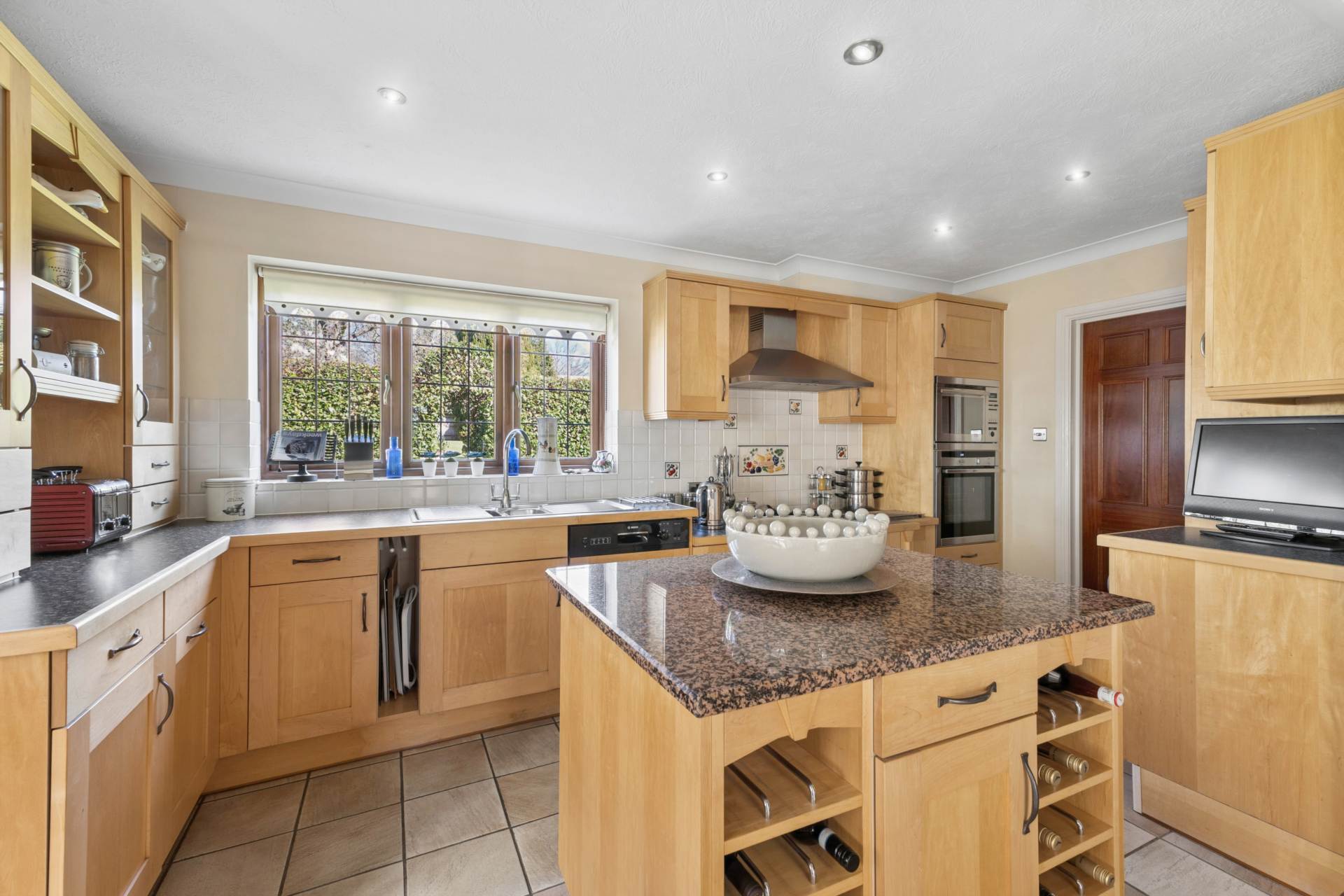 Chiltern Road, Rotherfield Peppard, Image 2