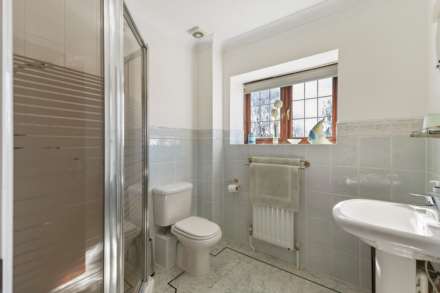 Chiltern Road, Rotherfield Peppard, Image 16