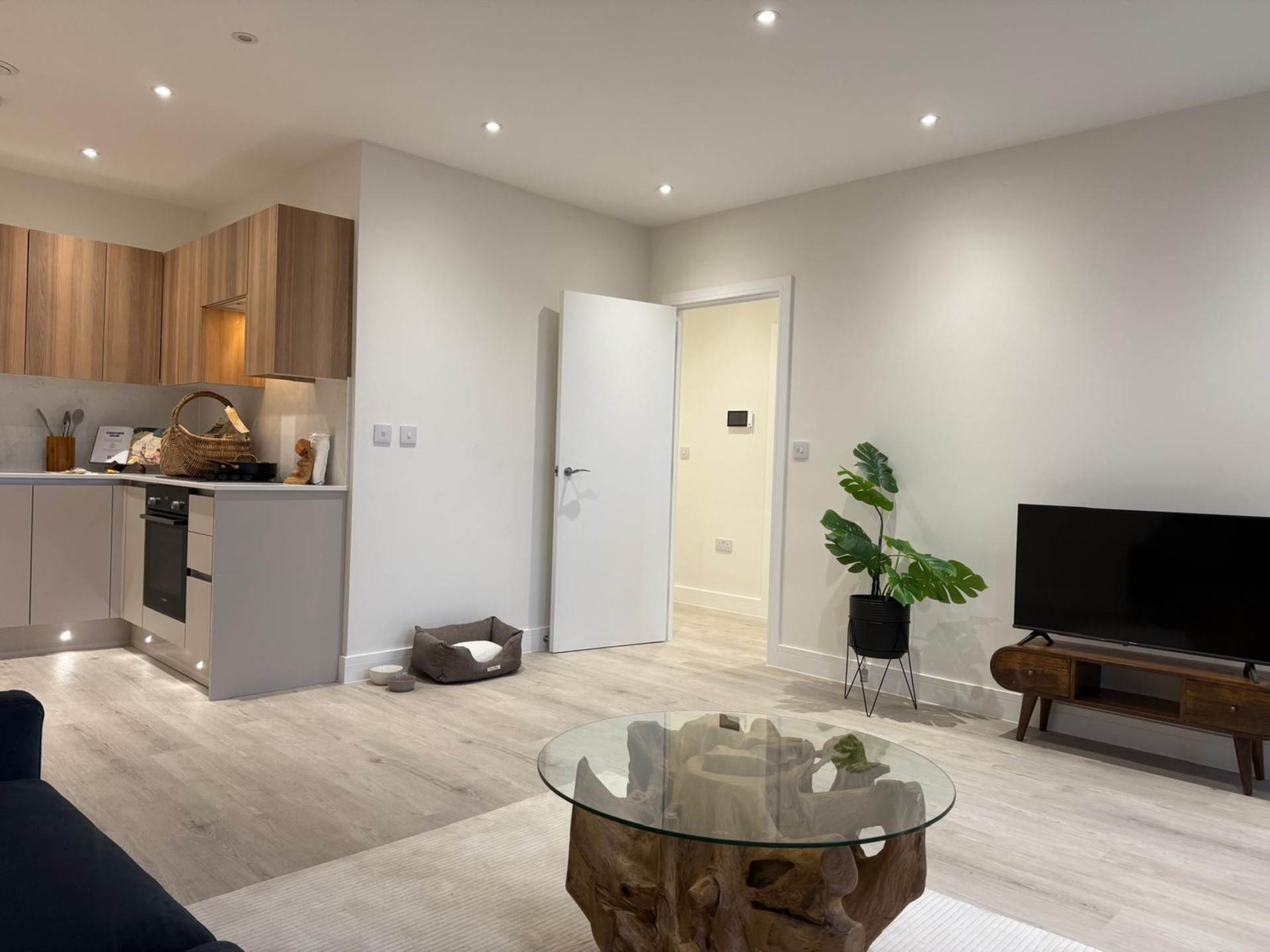 Flat11, Chapel Street, Marlow, Image 11