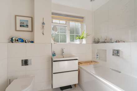 Harcourt Close, Henley On Thames, Image 14