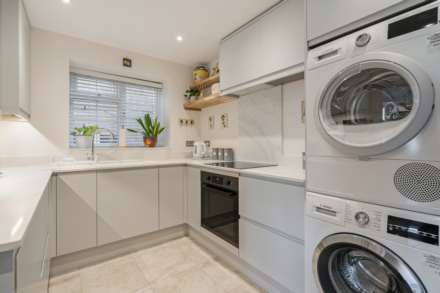 Harcourt Close, Henley On Thames, Image 8