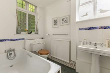 Northfield Avenue, Henley On Thames, Image 9