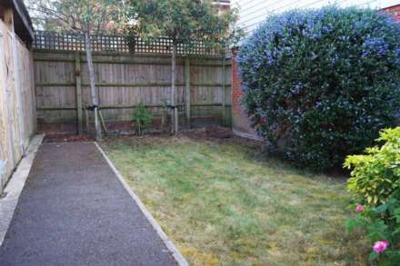 Oakford Court, Henley-On-Thames, Image 10