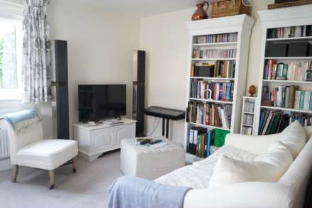 Oakford Court, Henley-On-Thames, Image 2