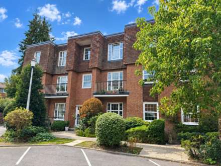 Northfield Close, Henley On Thames, Image 11
