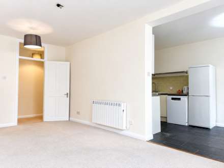 Northfield Close, Henley On Thames, Image 3