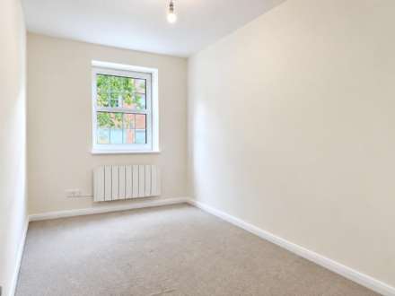 Northfield Close, Henley On Thames, Image 9
