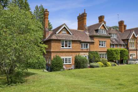 Crowsley Road, Lower Shiplake