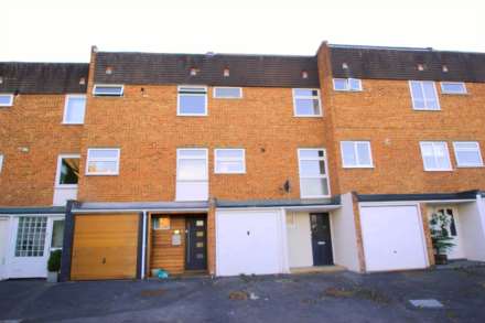 Singers Close, Henley On Thames, Image 13