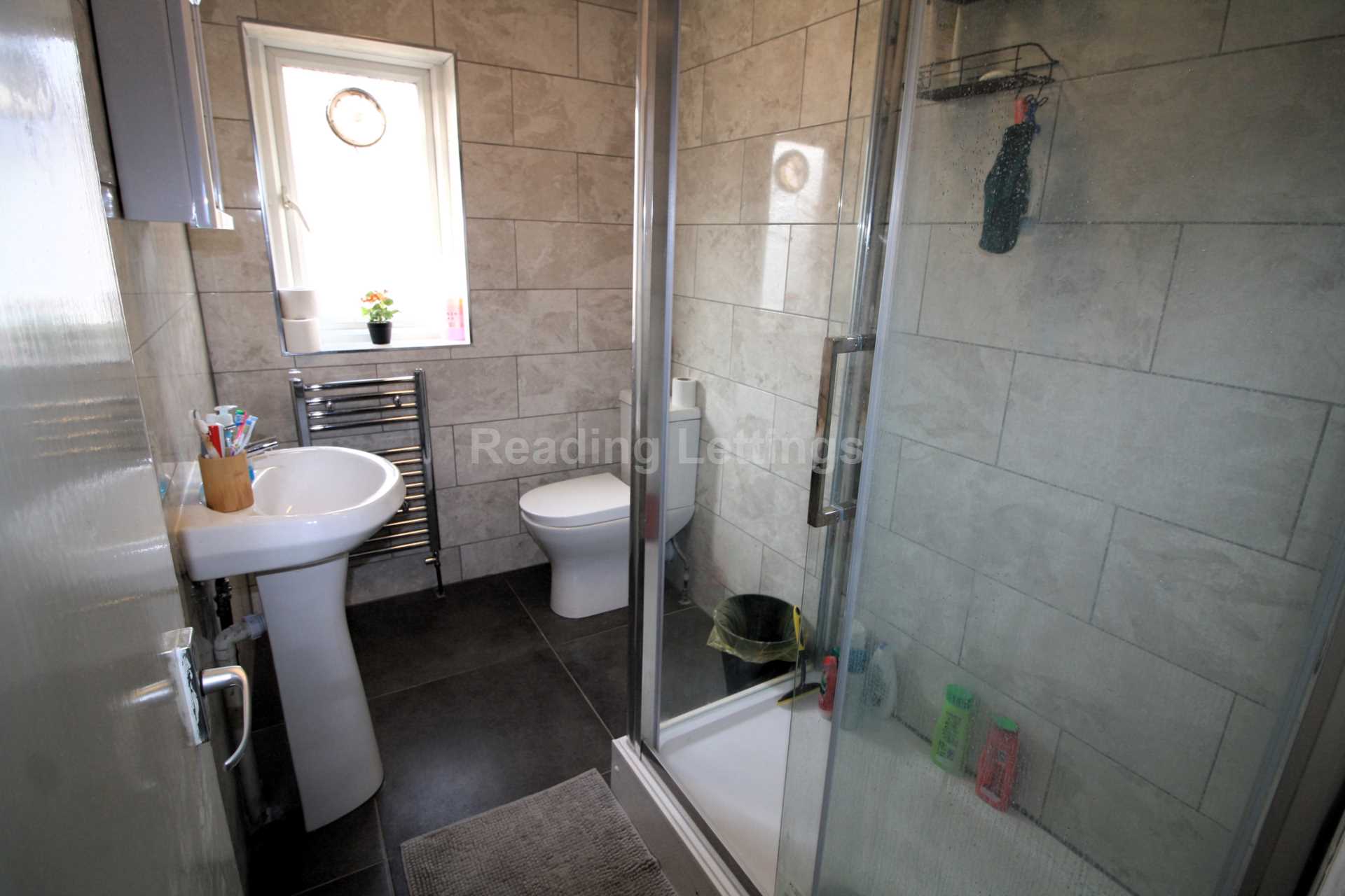 Blenheim Road, Reading - GAS INCLUDED, Image 10