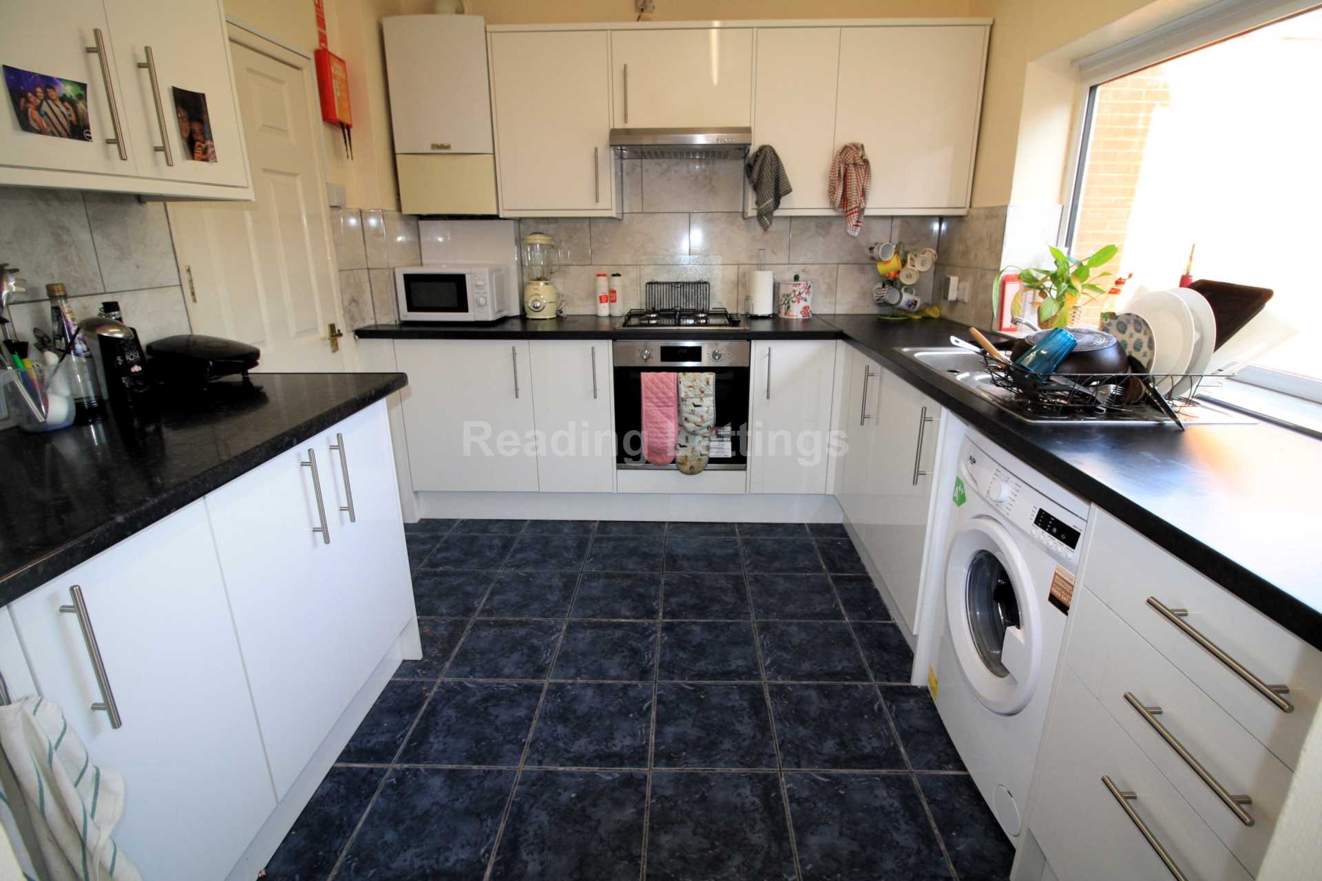 Blenheim Road, Reading - GAS INCLUDED, Image 5