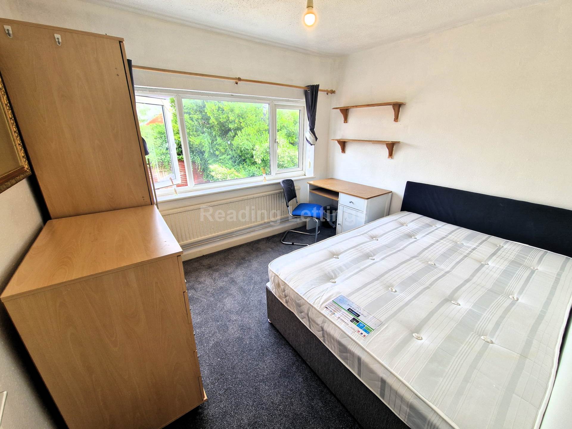 Blenheim Road, Reading - GAS INCLUDED, Image 6