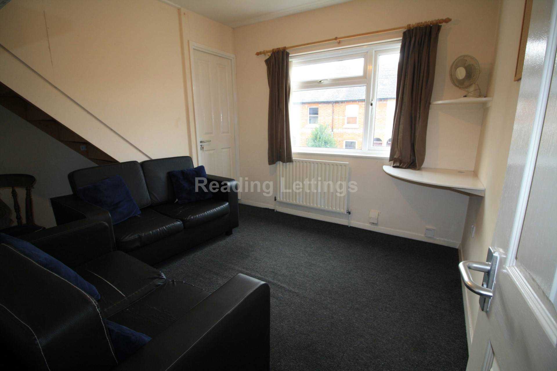 Blenheim Gardens, Reading - GAS INCLUDED, Image 7