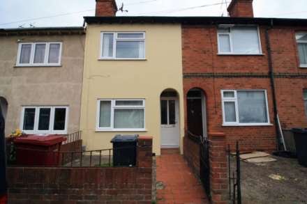 Property For Rent Blenheim Gardens, Reading