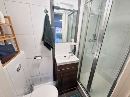 South View Avenue, Caversham, Image 11