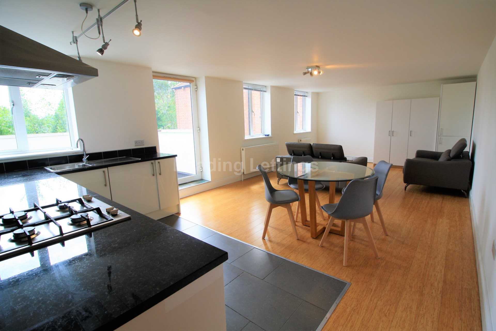 South View Avenue, Caversham, Image 3