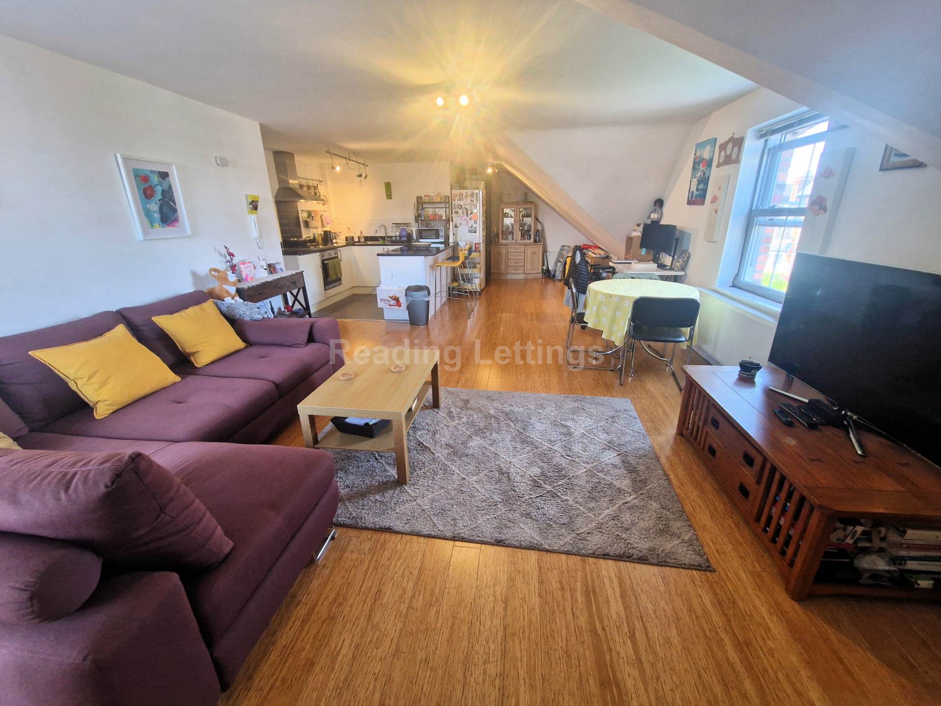 South View Avenue, Caversham, Image 3