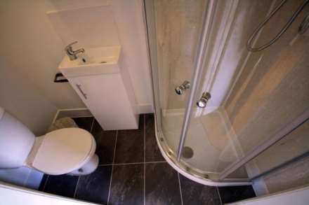 Kings Road, Reading, Image 4