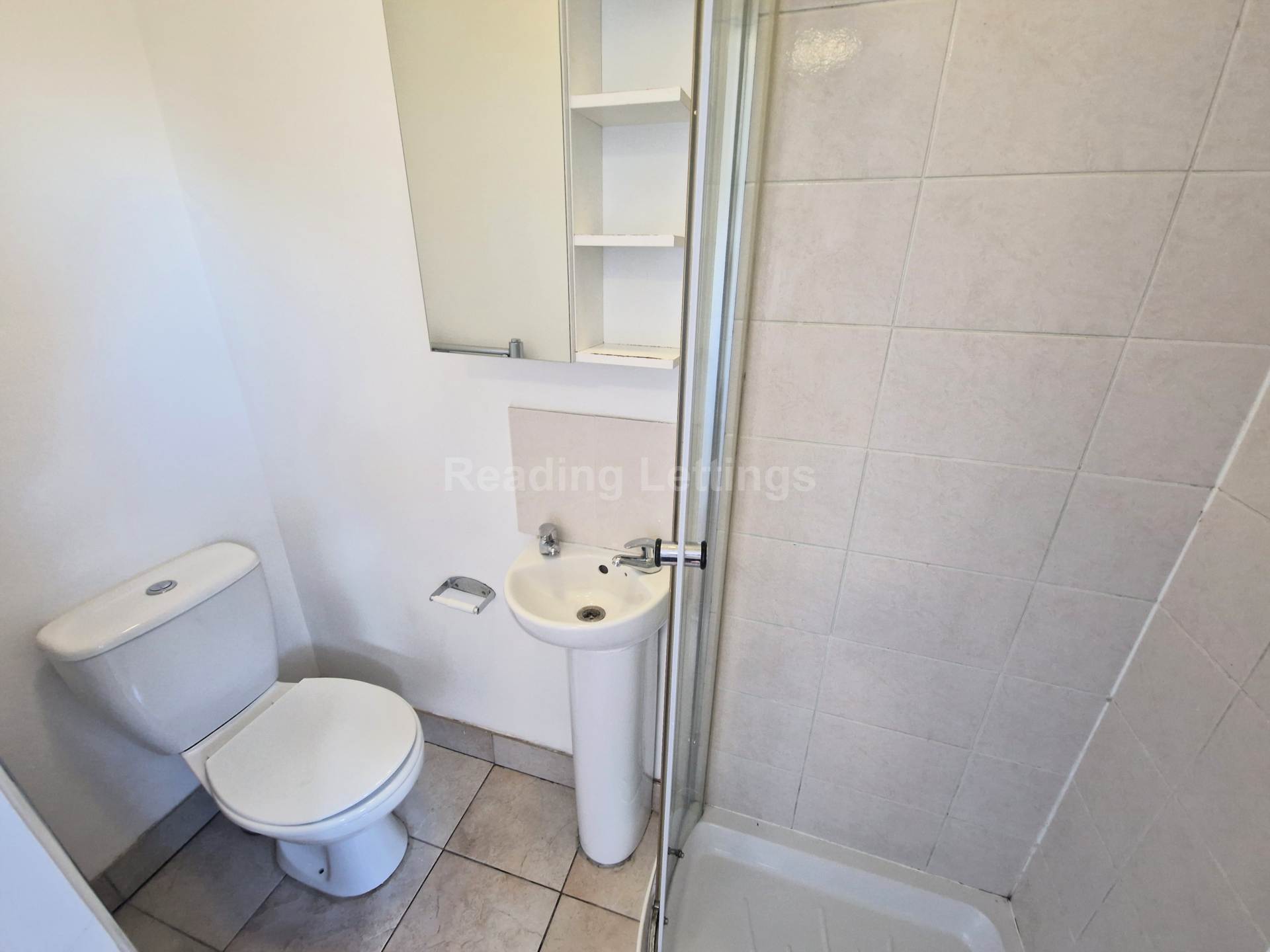 Top floor flat, Kings Road, Image 6
