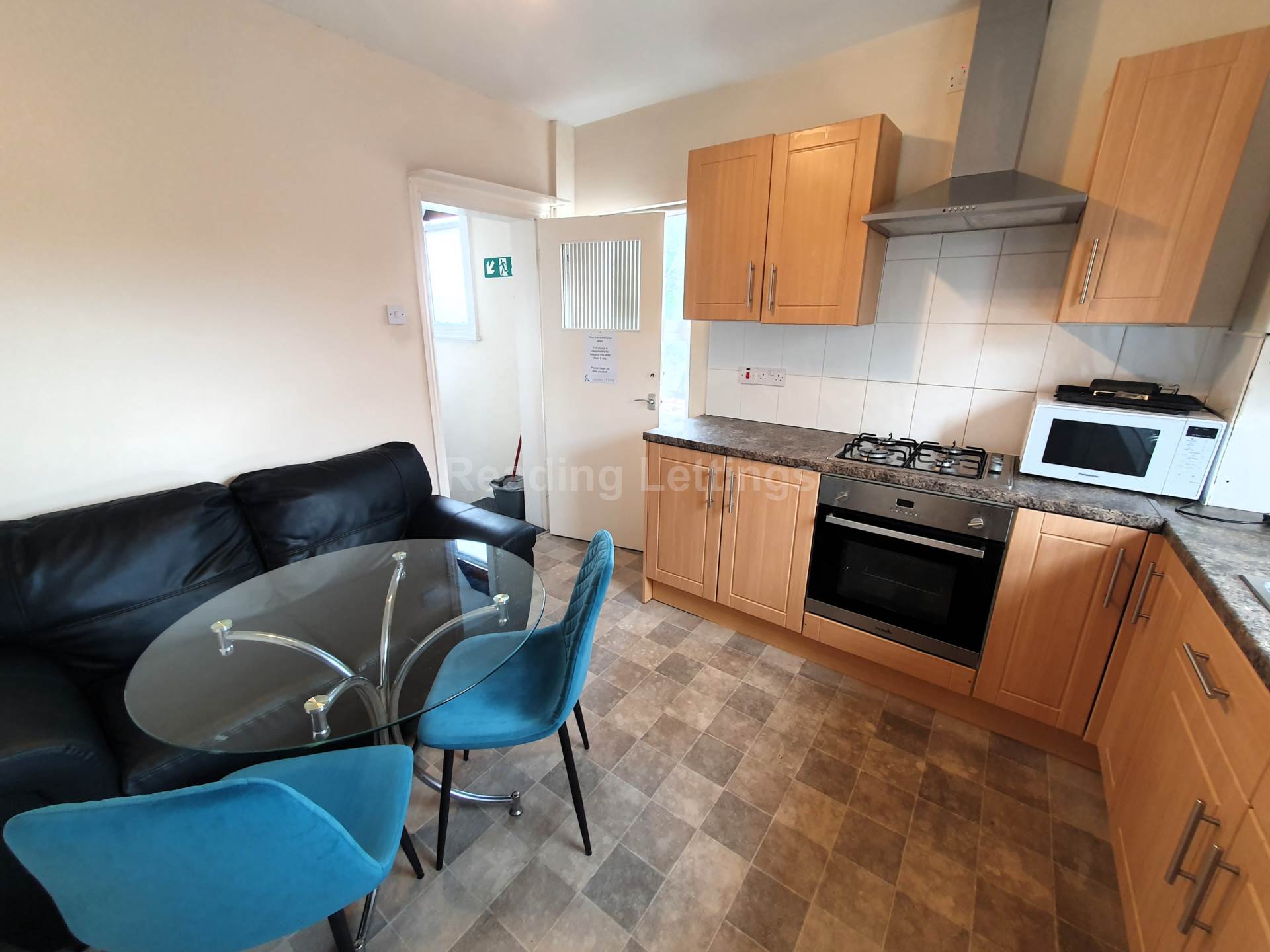 Addington Road - ALL BILLS INCLUDED, Image 2