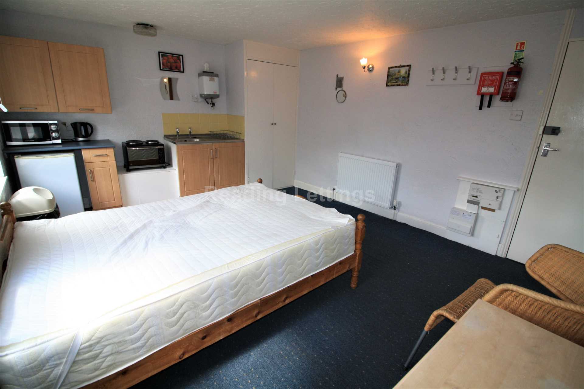 BEDSIT - Southampton Street, Reading, Image 3