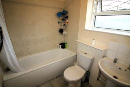 Southampton Street, Reading - BEDSIT, Image 6