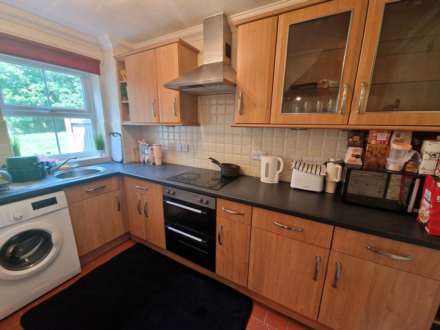 Lysander Close, Woodley, Image 5