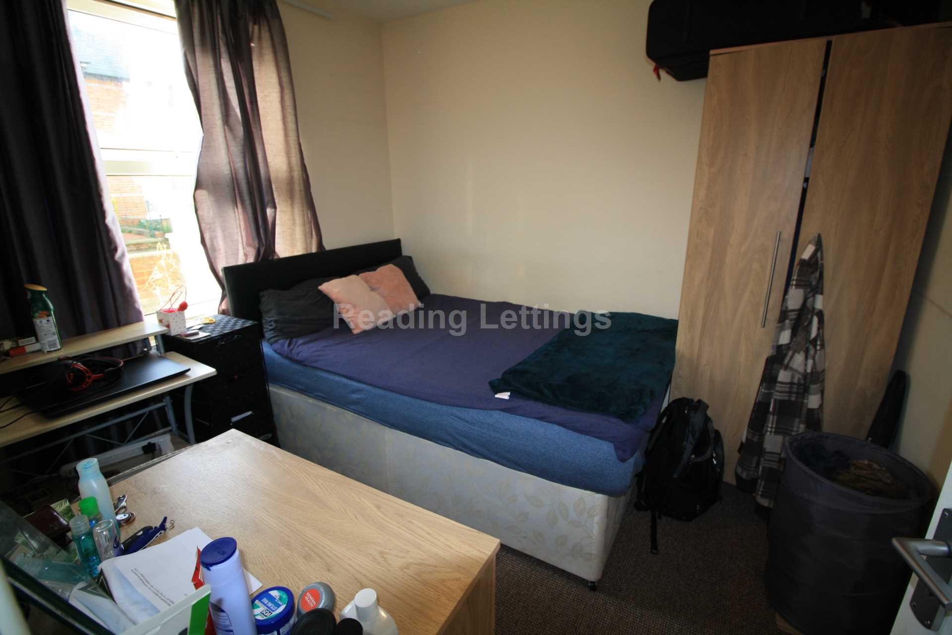 Blenheim Gardens, Reading, Image 2
