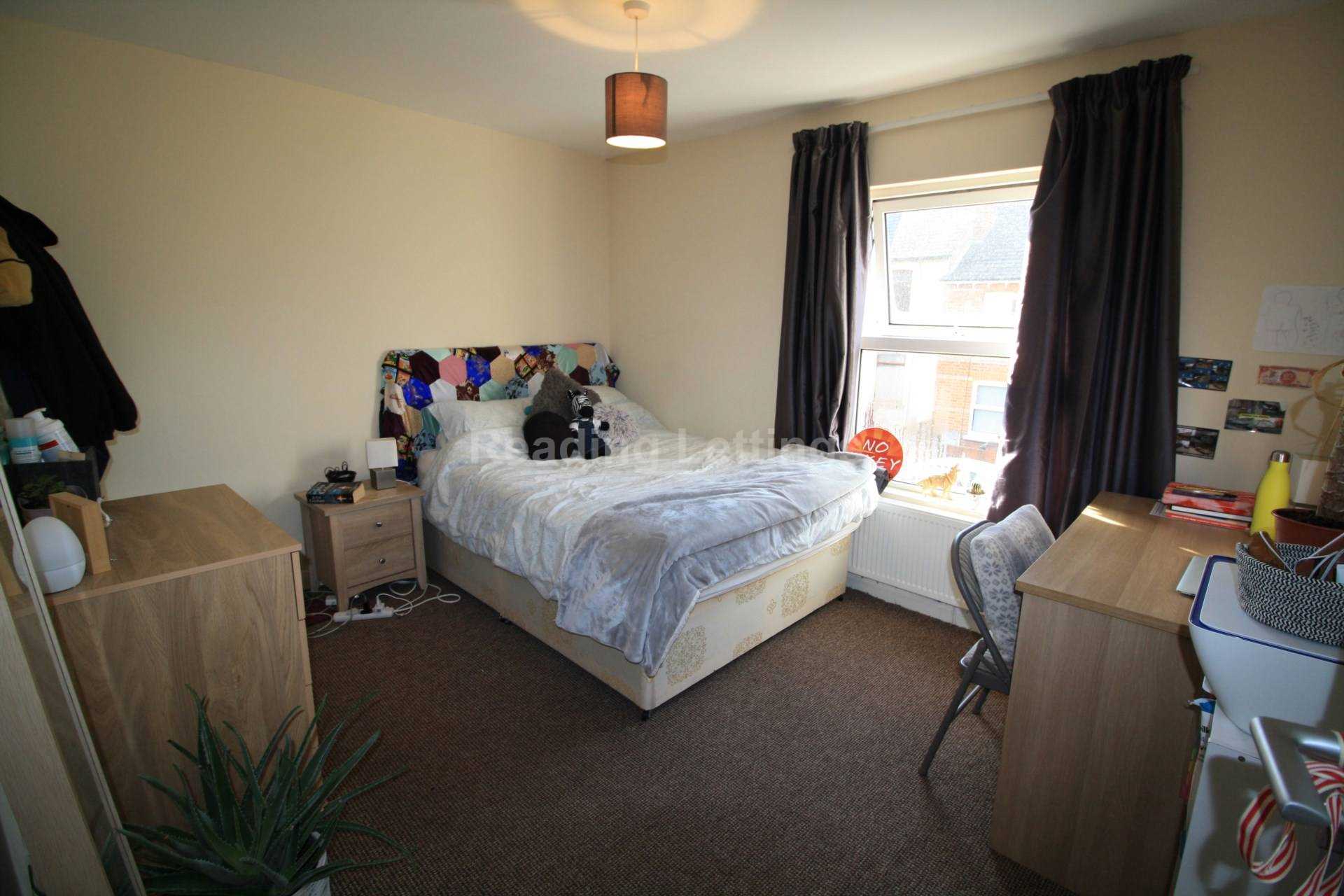 Blenheim Gardens, Reading, Image 8