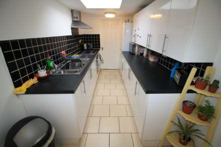 Blenheim Gardens, Reading, Image 4