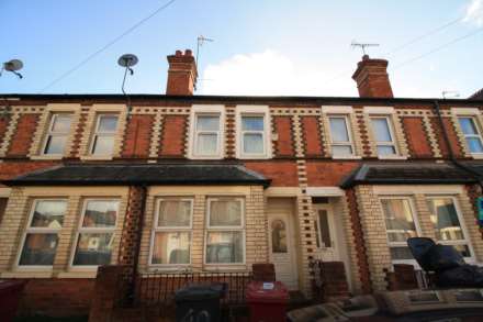 Pitcroft Avenue, Reading