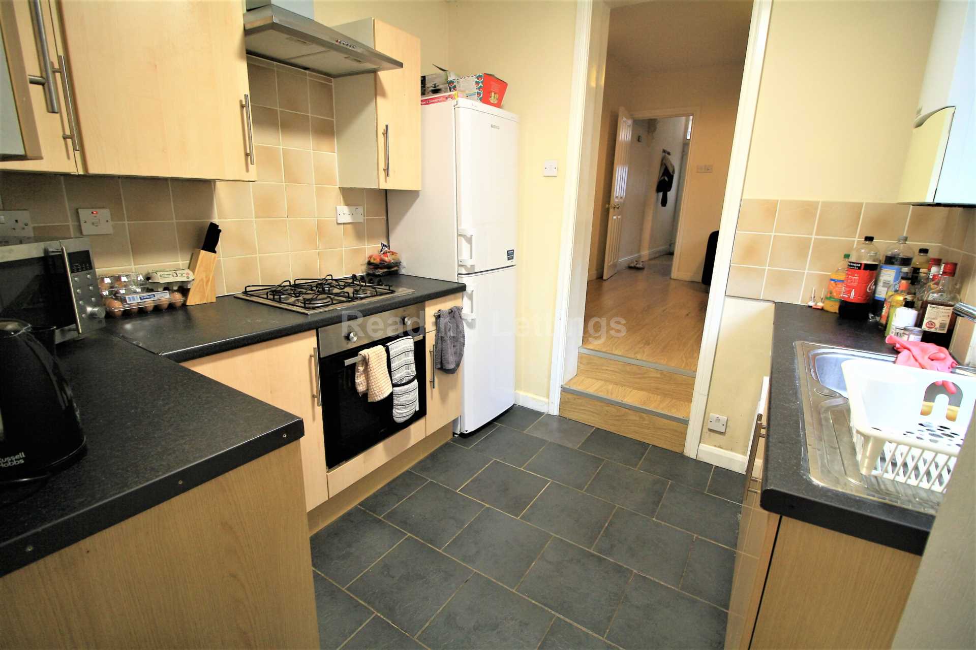 Highgrove Street, Reading, Image 4