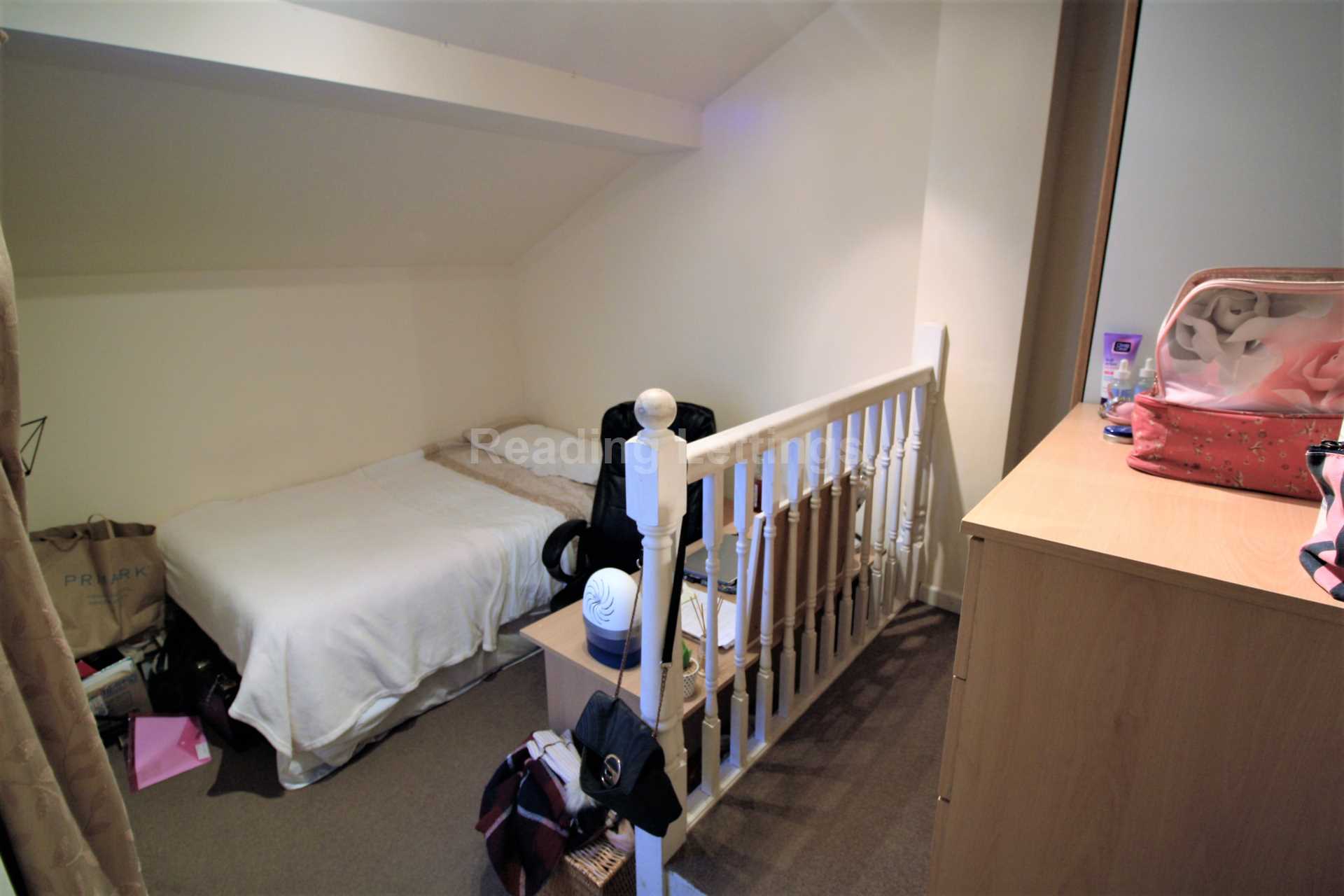 Highgrove Street, Reading, Image 8