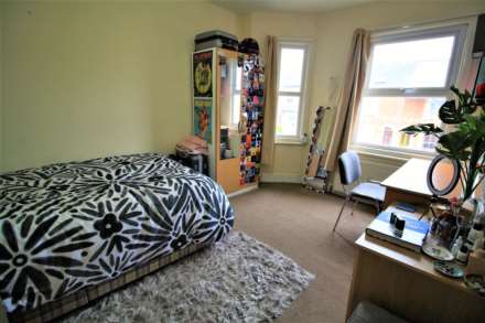 Highgrove Street, Reading, Image 5