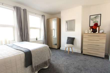 Property For Rent St Edwards Road, Reading