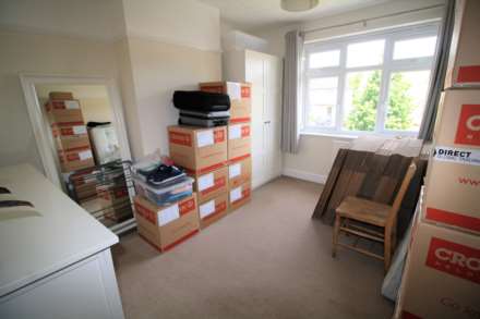 South View Avenue, Caversham, Image 11