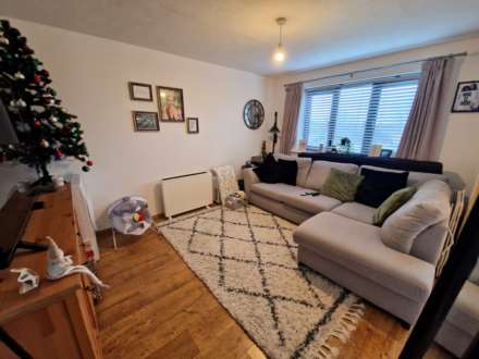 Knossington Close, Lower Earley, Image 2