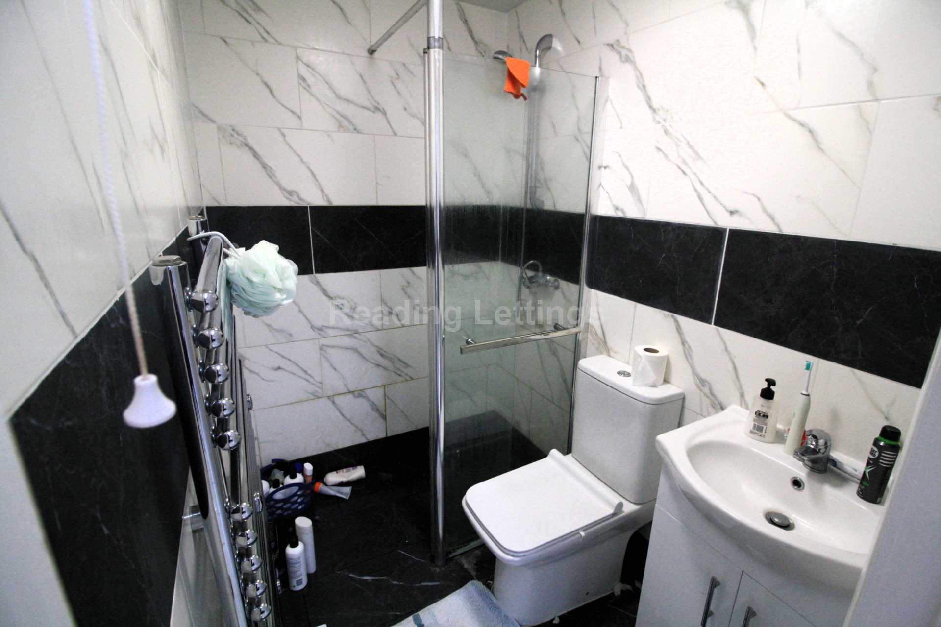 Crescent Road, Reading, Image 4