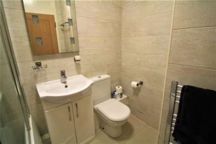 Erleigh Road, Reading - ALL BILLS INCLUDED, Image 9