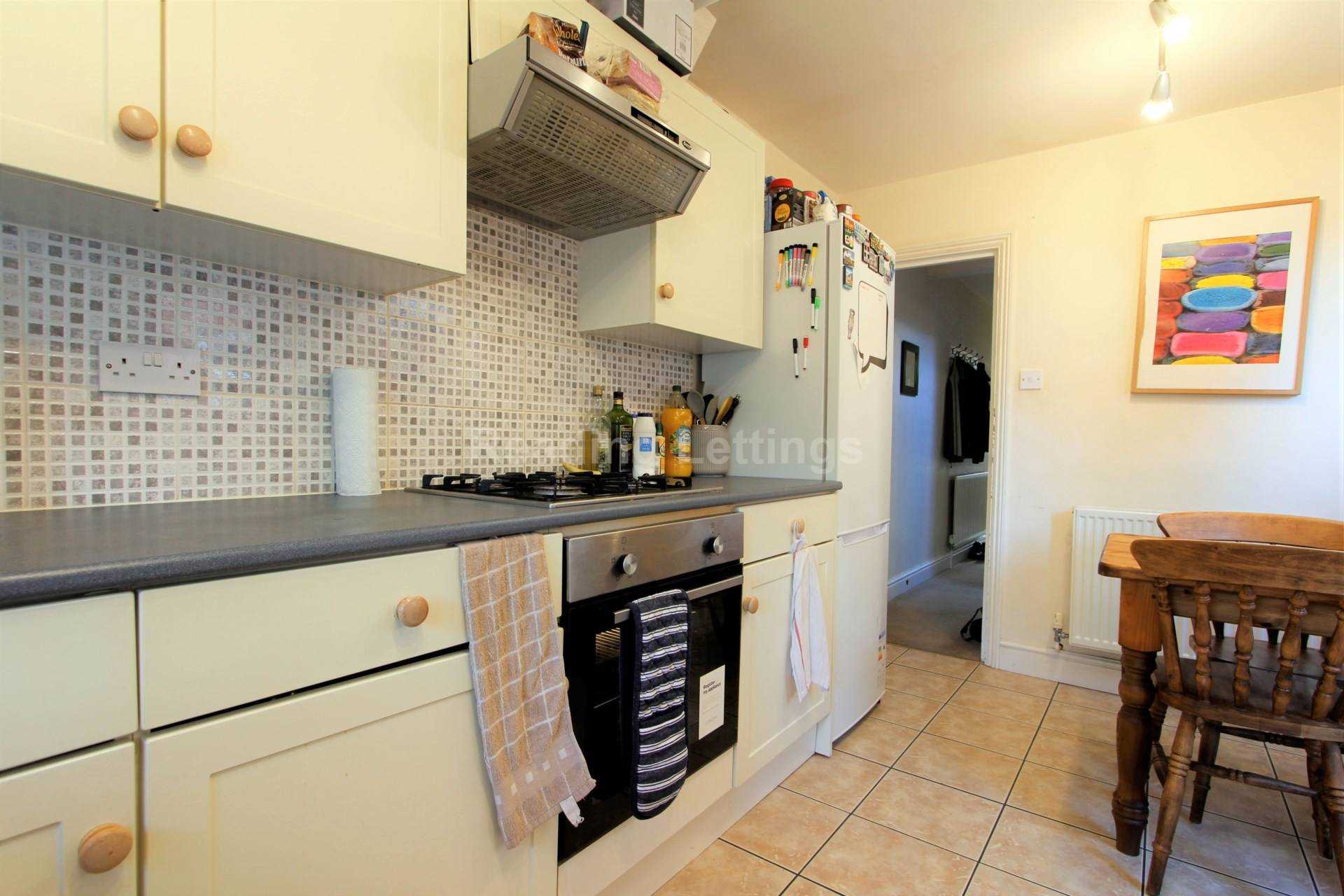 St Edwards Road, Reading, Image 4