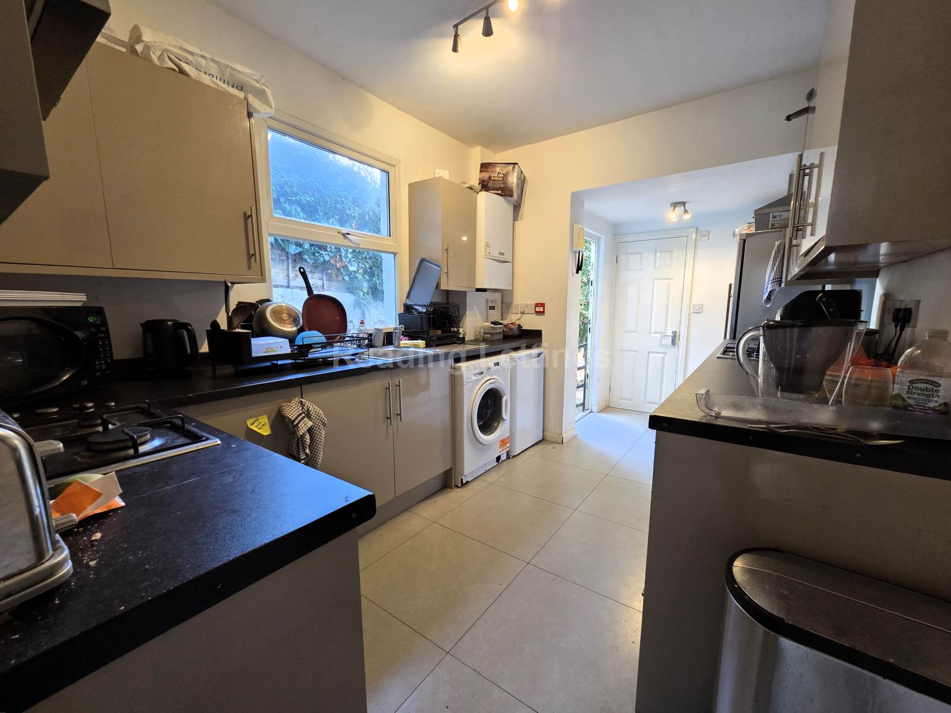 Sidmouth Street, Reading - IDEAL FOR LONDON ROAD CAMPUS, Image 3