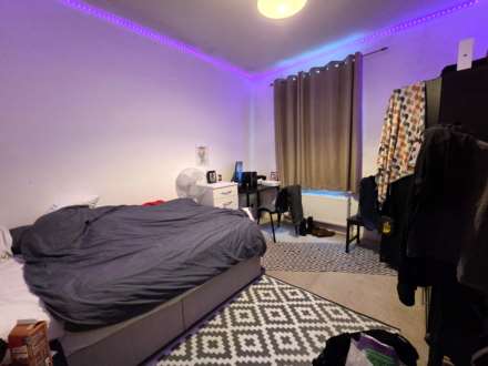 Sidmouth Street, Reading - IDEAL FOR LONDON ROAD CAMPUS, Image 5