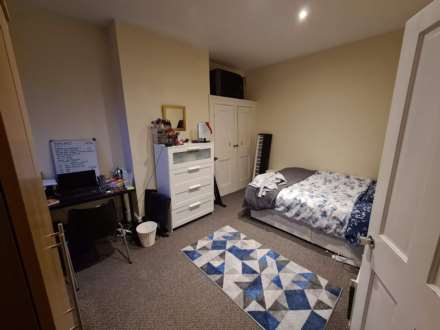 Wokingham Road, Reading, Image 3