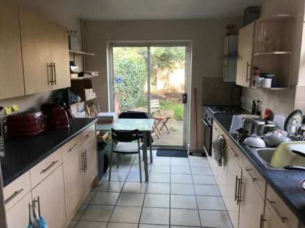 Wokingham Road, Reading, Image 5