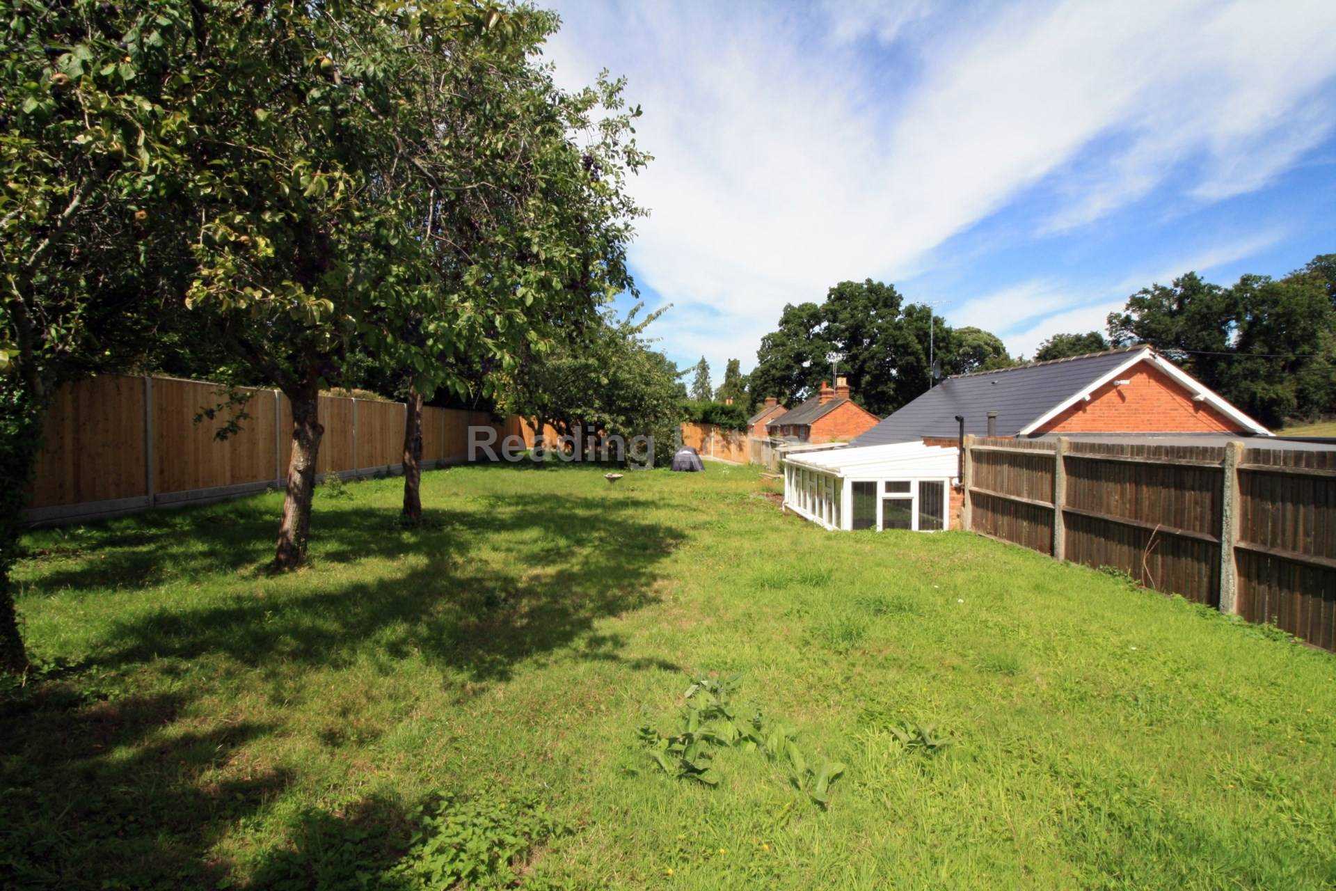 Aston Lane, Remenham - BILLS INCLUDED £2000.00, Image 14