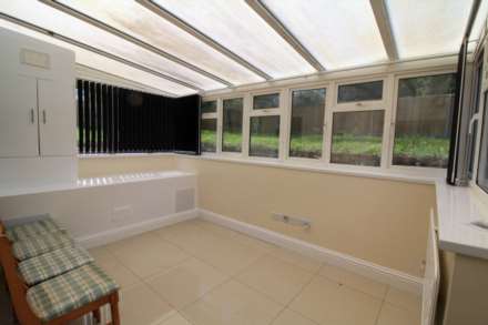 Aston Lane, Remenham - BILLS INCLUDED £2000.00, Image 11