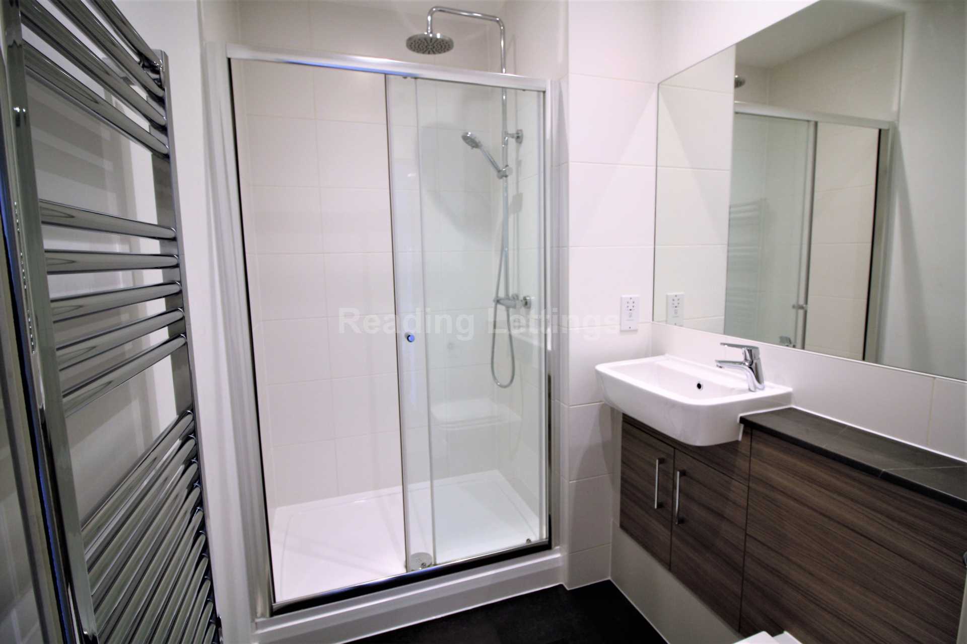 300 Kings Road, Reading, Image 7