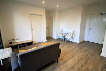 300 Kings Road, Reading, Image 4